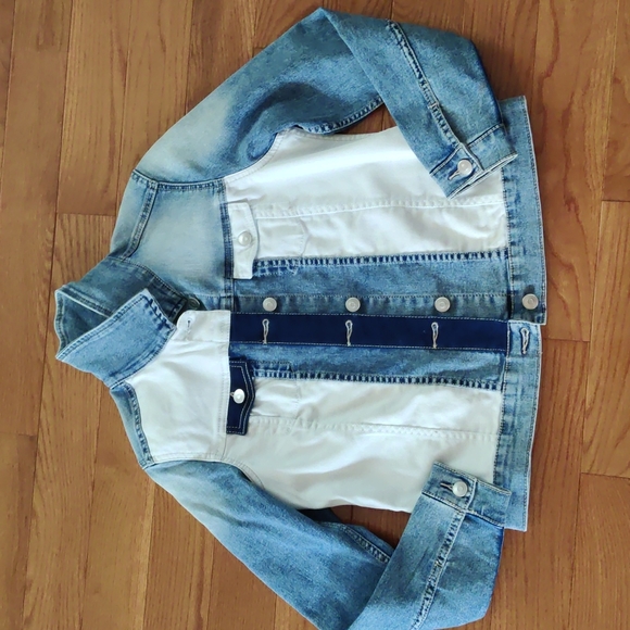 Girls jean jacket - Picture 2 of 3
